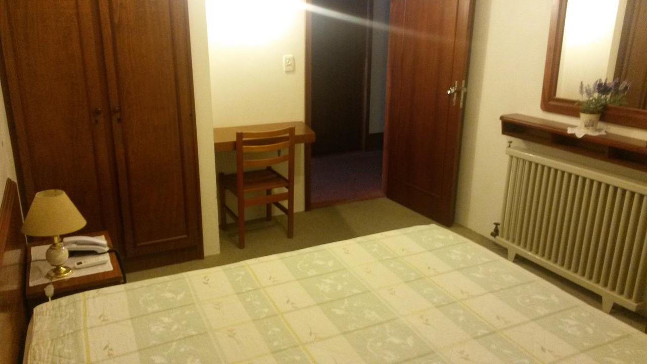 Hotel San Carlos Carlos Barbosa Kültér fotó