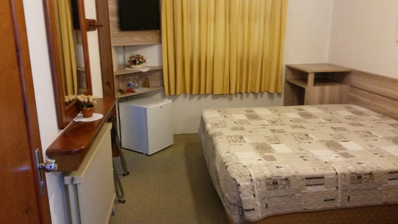 Hotel San Carlos Carlos Barbosa Kültér fotó