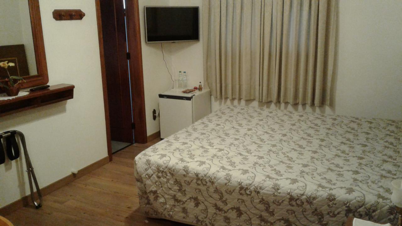 Hotel San Carlos Carlos Barbosa Kültér fotó