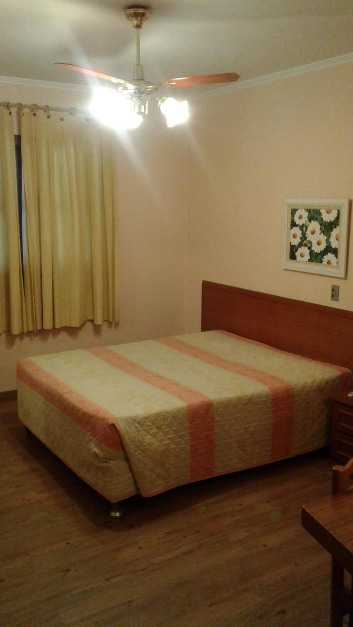 Hotel San Carlos Carlos Barbosa Kültér fotó