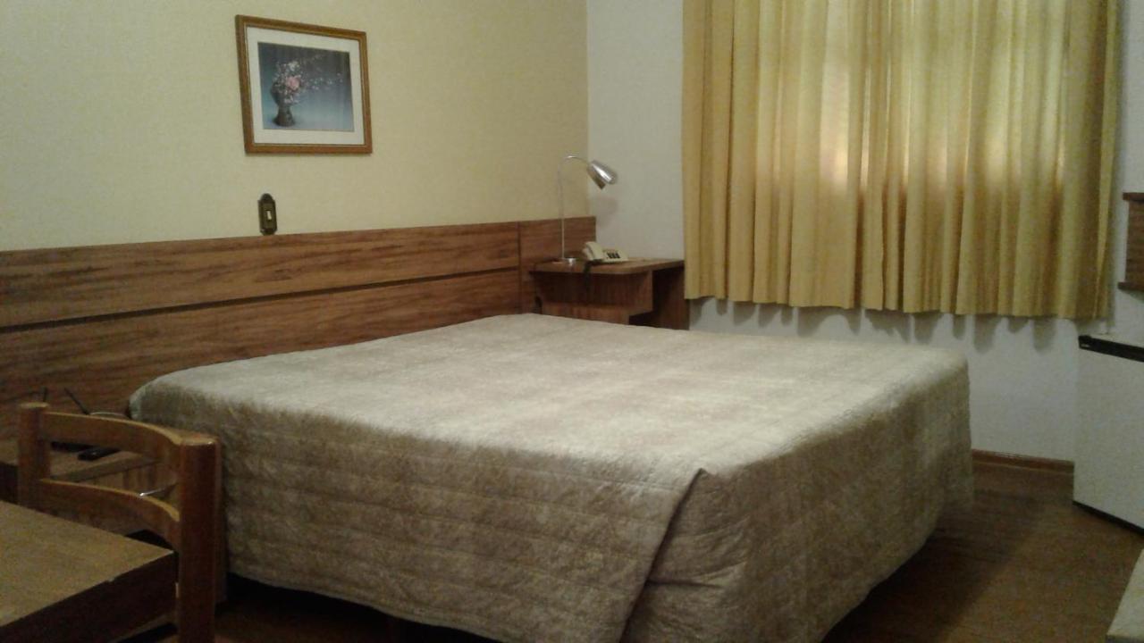Hotel San Carlos Carlos Barbosa Kültér fotó